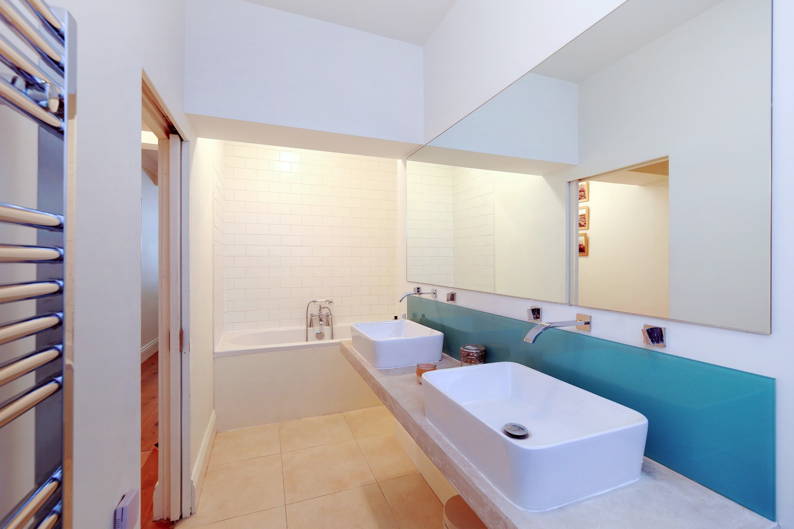 * Blue-Atoll-bathroom.jpg