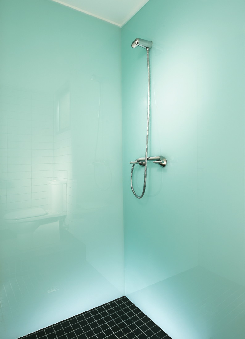 Glacier-shower-green.jpg